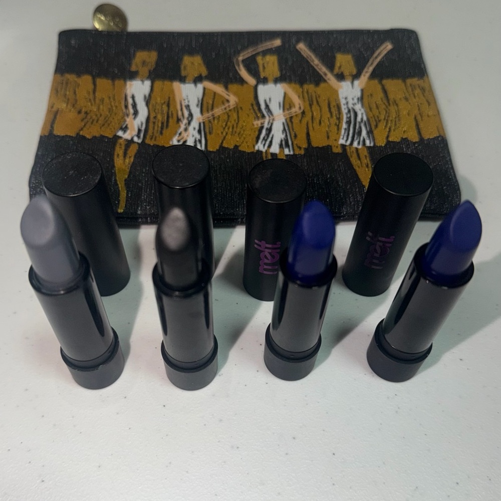 Matt Deep Violet & Charcoal Lipstick Set - Women Makeup